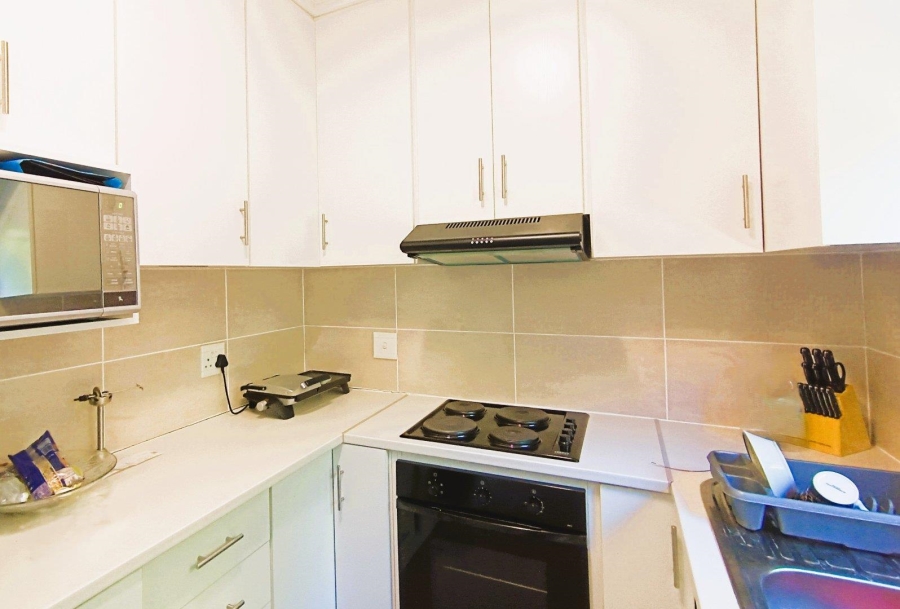 8 Bedroom Property for Sale in Waverley Free State